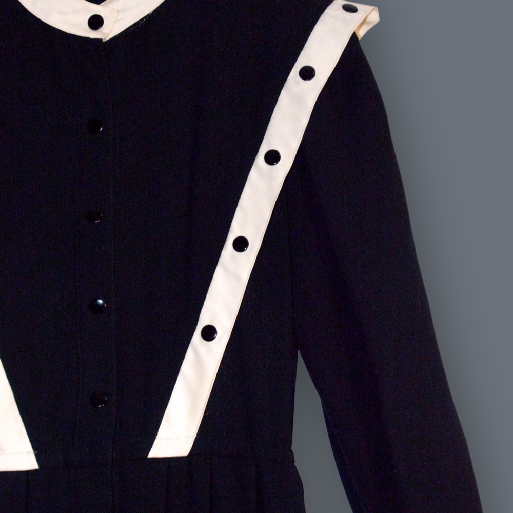 Vintage 1980s Black and White Midi Dress - Picture 4 of 7